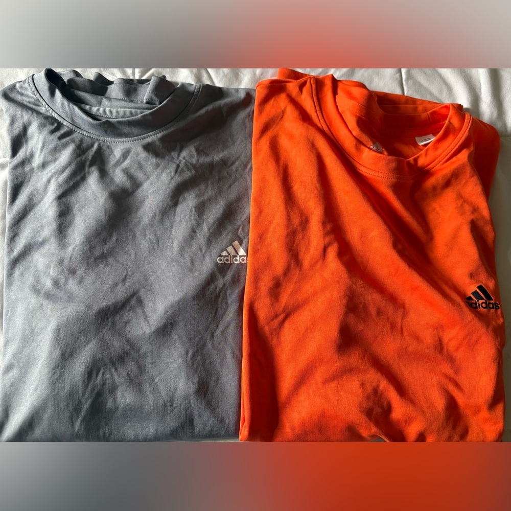 Adidas Men's Athletic Short Sleeve Tees in Gray and Orange Bundle